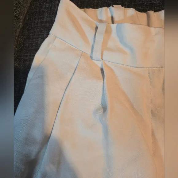 H&M High Rise Pleated Ankle Taper Chinos Loose Fit - Picture 3 of 12